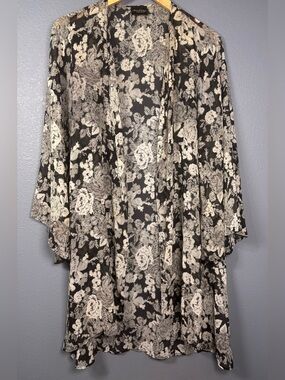 audrey Black Sheer Floral Long Sleeve Kimono